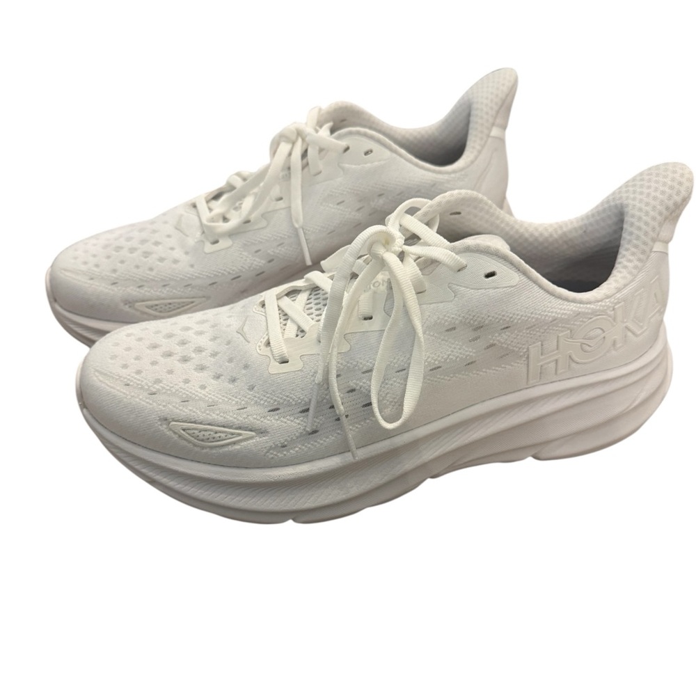 Women’s Hoka One Clifton 9 Athletic Sneakers